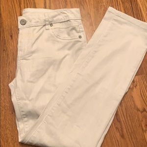 Vera Wang Jeans